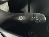 【オートライト(AUTO)】外の明るさをシステムが感知して、自動でヘッドライトが点灯します!ヘッドライトをつけ忘れを防ぐ便利機能です。