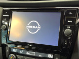 【大画面ナビ】人気の大型9インチナビを装備。存在感のある大画面はインパクト大!ナビ利用時のマップ表示は見やすく、テレビやDVDは臨場感がアップ!いつものドライブがグッと楽しくなります♪
