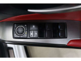 運転席ドアスイッチ回りの画像です。