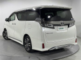 店舗にて現車の確認もいただけますので、お電話で在庫のご確認の上是非ご来店くださいませ!!!