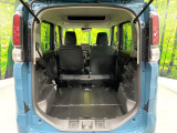 普段のお買い物や通勤、送迎等に十分な荷室スペースを確保しております。セカンドシートを倒すと、大きな荷物の積載も可能です♪