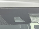 【Honda SENSING】ホンダの安全装備を搭載しています!機能には限界があるためご注意ください。◆搭載機能例:衝突軽減ブレーキ/歩行者事故低減ステアリング/路外逸脱抑制/標識認識/ACC