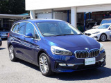 BMW在庫保有台数常時100台以上!ご来店の際はBMW本店(厚木市下荻野140-1)にご来店ください!弊社自慢の全天候型ショールーム!BMW在庫保有台数常時100台以上ございます!