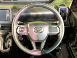 【ステアリングスイッチ】運転中、前方から目線をそらすことなく、オーディオ等の操作が可能な便利機能!安心&快適なドライブを演出してくれます♪