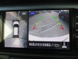アラウンドビューモニターで車の周囲の情報が室内でわかります。