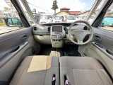 車を運転する際には運転席の存在は欠かせません。なのでしっかりとチェックしたいポイントですね。