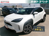 ホワイトパールのヤリスクロスハイブリッド入荷しました。