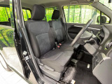 運転席シート廻りは使用感も少なく、良好な状態となっています。丁寧に使われていたことがよくわかりますね。