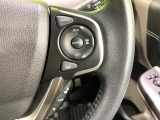 【アダプティブクルーズコントロール】高速道路での長距離走行が楽に!!自動で速度を保つクルーズコントロールが、衝突軽減システムと連携し、前方の車両を感知して車間を保つように速度調節してくれます!!