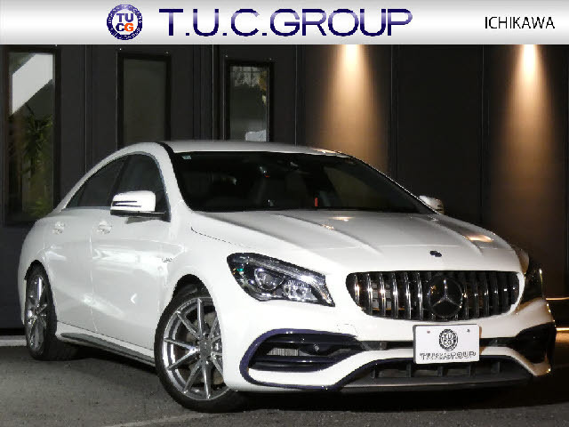 CLAクラスAMG CLA45 4マチック レーシングエディション 4WD