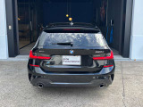 時を経ても深い魅力を放ち続けるBMW。より快適にお乗り頂くためにサポートプログラムをご用意しております。※認定中古車保証は登録日より最長4年間まで延長が可能です。