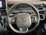 【純正革巻きステアリング】上質な革を使用することで、手にしっかり馴染みとても運転しやすいハンドルです♪