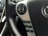 ステアリングスイッチ装備!運転しながら手元でオーディオの操作などができます。