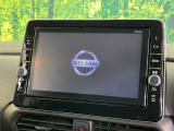 【大画面ナビ】人気の大型9インチナビを装備。存在感のある大画面はインパクト大!ナビ利用時のマップ表示は見やすく、テレビやDVDは臨場感がアップ!いつものドライブがグッと楽しくなります♪