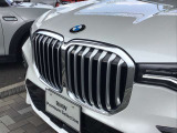 このお車は【浦和美園支店】に展示中です!ご来場、お問い合わせをスタッフ一同お待ちしております。<住所>埼玉県さいたま市緑区美園6-11-1 <TEL>048-812-2525