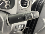 【オートライト(AUTO)】外の明るさをシステムが感知して、自動でヘッドライトが点灯します!ヘッドライトをつけ忘れを防ぐ便利機能です。