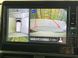 【アラウンドビューモニター】専用のカメラにより、上から見下ろしたような視点で360度クルマの周囲を確認することができます☆死角部分も確認しやすく、狭い場所での切り返しや駐車もスムーズに行えます。