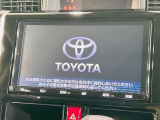 【純正9型ナビ】人気の純正ナビを装備しております。ナビの使いやすさはもちろん、オーディオ機能も充実!キャンプや旅行はもちろん、通勤や買い物など普段のドライブも楽しくなるはず♪