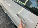 このお車は【浦和美園支店】に展示中です!ご来場、お問い合わせをスタッフ一同お待ちしております。<住所>埼玉県さいたま市緑区美園6-11-1 <TEL>048-812-2525