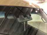 先進技術によってさらに進化した「次世代スマートアシスト」が毎日の運転で感じる不安や緊張を減らし、ヒヤッとするシ-ンを未然に防ぐためにサポ-トします!