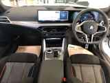 アウトバーンでの走行を見据えたBMWのブレーキシステムはもしもの時にもいち早くマシンを停止してくれます。