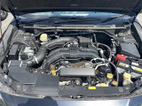 エンジンルームの画像です。店舗にて現車の確認もいただけますので、お電話で在庫のご確認の上是非ご来店くださいませ!!!ワクワクするクルマ選びをご提案します!