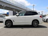 BMWバリューローン【残価設定型ローン】 車輌本体価格の一部を据置価格として、最終回のお支払いに設定できます。通常のオートローンよりも月々のお支払いを下げる事ができます。