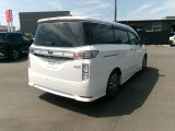 ボディタイプは人気のミニバンです!室内は広いので、大人数でご乗車可能です!また大量の荷物も運べるので、日常の買い物はもちろん、アウトドアや遠出の際も大活躍です♪