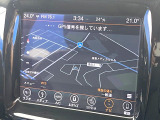 ●純正ナビ:一体感のあるナビは、高級感ある車内を演出してくれます。オーディオ機能も充実しておりますので、運転もより楽しめます♪