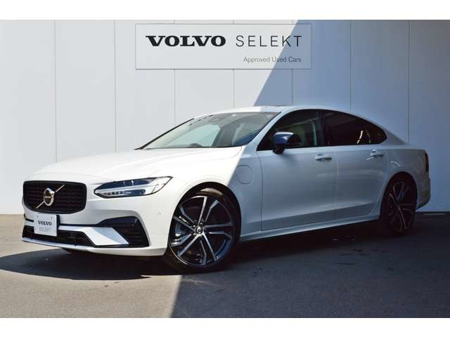 S90 リチャージ PHEV T8 AWD アルティメット 4WD 