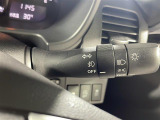 【オートライト(AUTO)】外の明るさをシステムが感知して、自動でヘッドライトが点灯します!ヘッドライトをつけ忘れを防ぐ便利機能です。