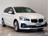 BMWのダイナミック且つエモーショナルなスタイルを印象付けるキャラクターライン(プレスライン)眺めているだけで溜め息の出る美しさです☆