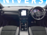 XC40 B4 AWD Rデザイン 4WD 