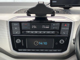 スマートフォンをセットしナビとして使えるVolkswagen純正インフォテイメントシステム「composition Phone」搭載。