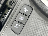 【駐車支援システム】駐車スペースを検知し、スムーズな駐車をアシスト。狭いスペースへの駐車など、駐車に自信の無い方におすすめの機能です♪