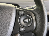【アダプティブクルーズコントロール】自動で前の車との車間距離を一定に保ち、速度調整しながら走行します。さらにカーブを認識し、ステアリング操作もアシストします!