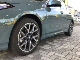 このお車は【浦和美園支店】に展示中です!ご来場、お問い合わせをスタッフ一同お待ちしております。<住所>埼玉県さいたま市緑区美園6-11-1 <TEL>048-812-2525