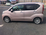 納車時には、お車のボディーを全磨きして、お化粧(ワックス)して、お客様にお渡ししております。