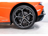 Rims Aesir diamond cut 8.5J x 20 front, 11J x 20 rearRAD:49ZTyres