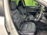 運転席シート廻りは使用感も少なく、良好な状態となっています。丁寧に使われていたことがよくわかりますね。