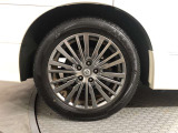 タイヤサイズは225/55R18です☆