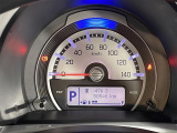 【スピードメーター】メーターがシンプルで見やすく運転しやすいですね!