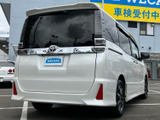 ヴォクシー 2.0 ZS 煌III 