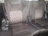 家族の方に大人気のワゴン車入荷しました。荷物をたっぷり載せて広々ドライビング♪夏でも冬でも、アウトドアやショッピングを思い切り楽しみましょう!