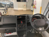 【ご来店のお客様】千代田線北綾瀬駅から徒歩3分!出口から左綾瀬警察方面に大きなSUZUKIの看板が目に入ります!