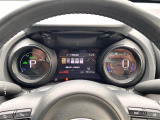 【スピードメーター】メーターがシンプルで見やすく運転しやすいですね!