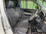 運転席シート廻りは使用感も少なく、良好な状態となっています。丁寧に使われていたことがよくわかりますね。