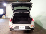 「VW認定中古車は、お客様の安全性のため、厳しい基準を設定しております。☆ロード・アシスタンス・サービス☆24時間365日、お客様のカーライフをサポートします☆