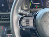 ステアリングリモコンスイッチにてオーディオ操作可能となっております。運転にも集中できます。