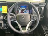 【純正革巻きステアリング】上質な革を使用することで、手にしっかり馴染みとても運転しやすいハンドルです♪